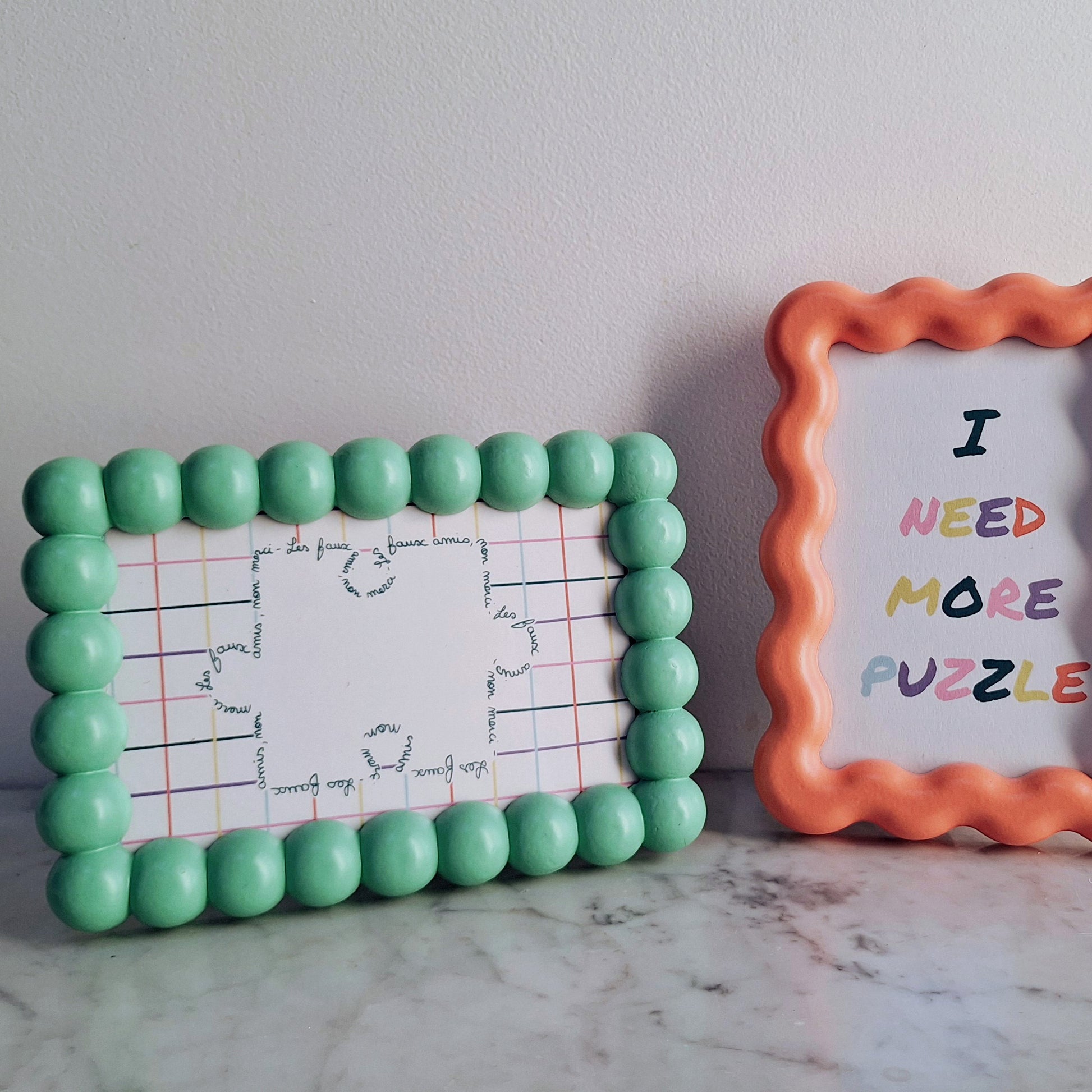 carte postale puzzle faux amis pièce rapportée