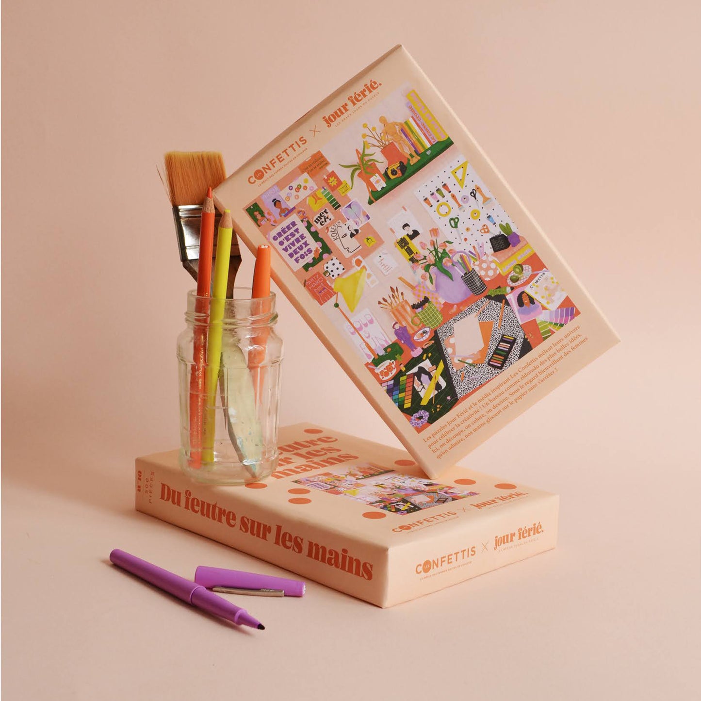 puzzle du feutre sur les mains jour férié atelier artiste 500 pièces