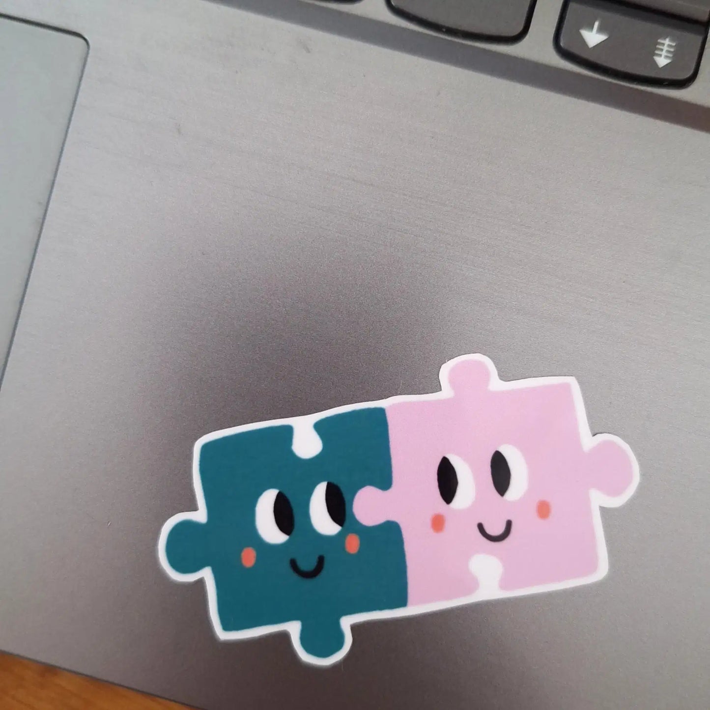 puzzle piece amoureux piece rapportee