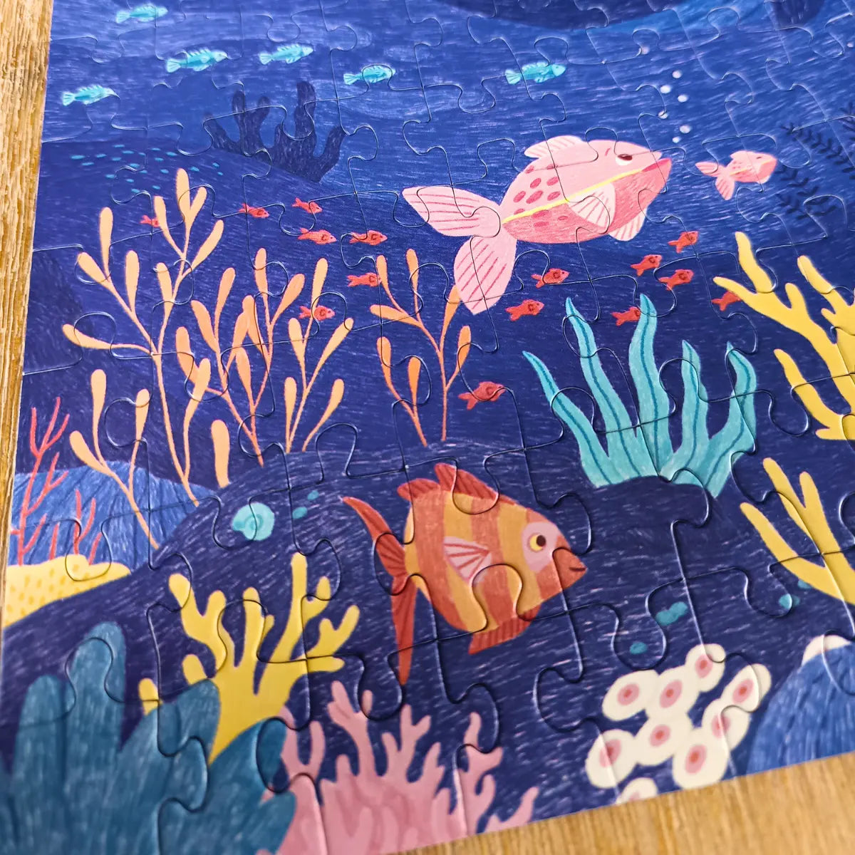 puzzle enfant plongee coloree aparte 200 pieces mer